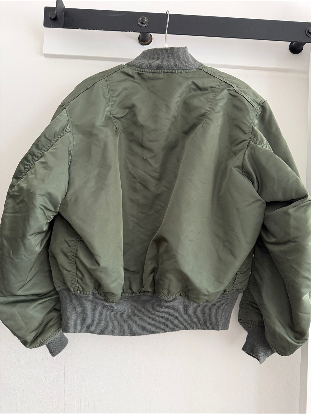Army bomber jacket - Picture 3 of 4